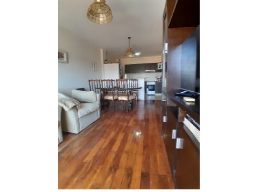 Vendo hermoso dpto calle Diamante 60