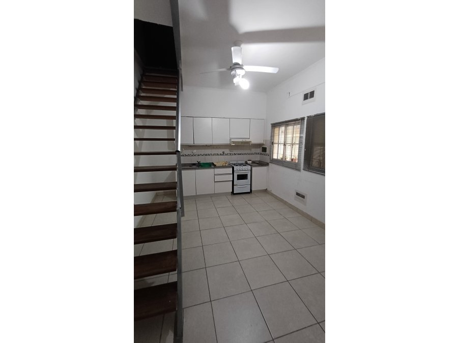 Alquila Dpto Interno calle Ferre