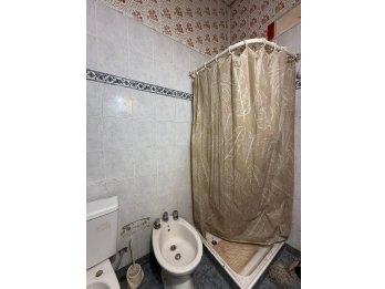 Cura Alvarez casi Maipú – Casa a reciclar en Venta
