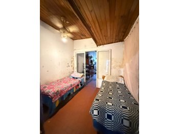 Cura Alvarez casi Maipú – Casa a reciclar en Venta