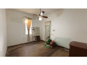 Venta Casa 2 dormis con cochera calle Alem a Reciclar