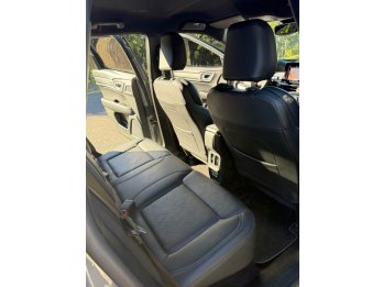 VENDO RAMPAGE REBEL CON 24 MIL KM