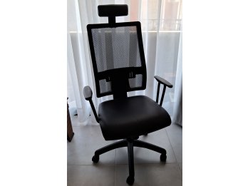 Silla de escritorio u oficina, giratoria regulable