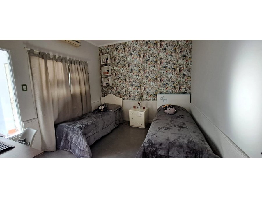 Venta casa 4 dormirtorios zona almafuerte c/cochera Apta cre