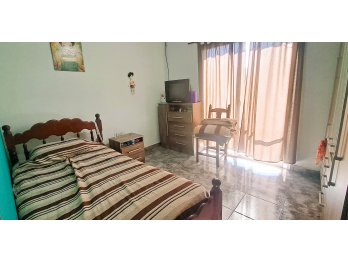 Venta Casa 3 dormitorios calle 19 de Abril