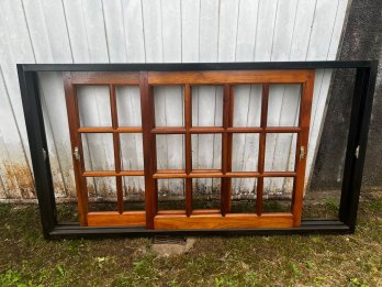 Ventana corrediza de madera