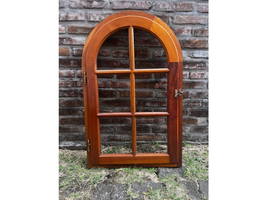 Ventana de madera