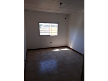 Vende Casa calle Urdinarrain En San Benito