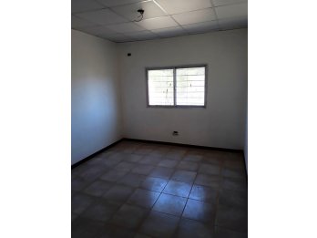 Vende Casa calle Urdinarrain En San Benito