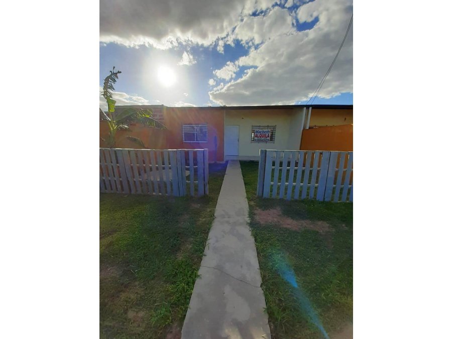 Vende Casa calle Urdinarrain En San Benito