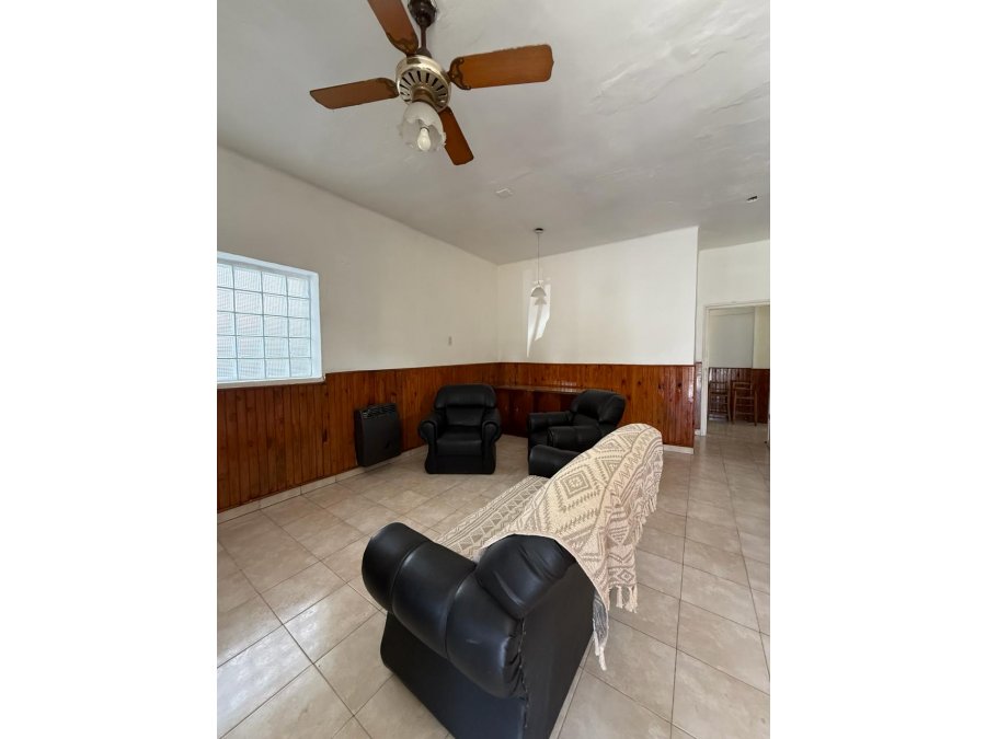 Av. de las Américas entre Newbery y Ramírez - Casa en Venta