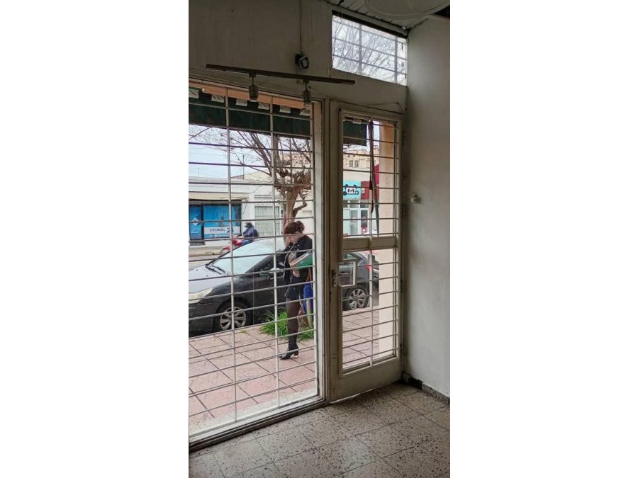 SE ALQUILA LOCAL COMERCIAL