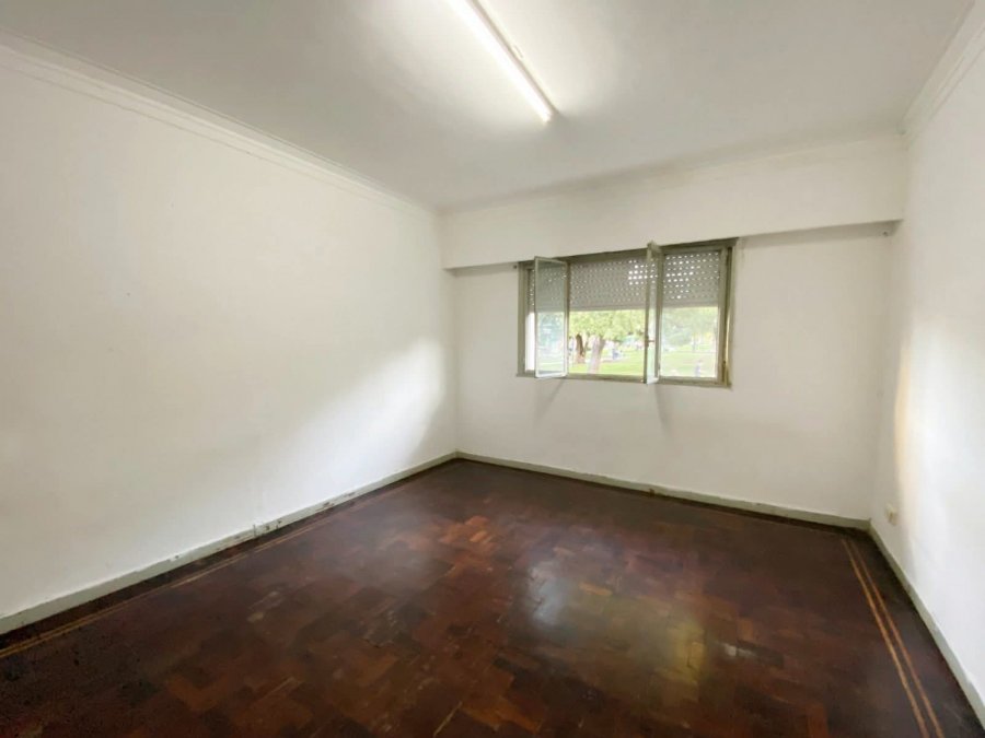 IMPORTANTE PROPIEDAD EN ALQUILER - PLENO CENTRO DE PARANA
