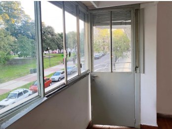 IMPORTANTE PROPIEDAD EN ALQUILER - PLENO CENTRO DE PARANA