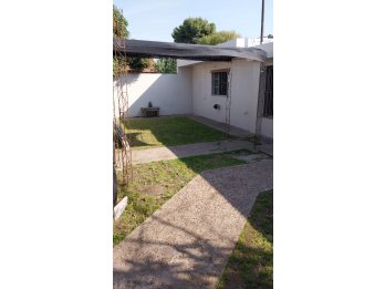 🏡✨ **CASA INTERNA DE 1 DORMITORIO EN ALQUILER – CENTRO** ✨