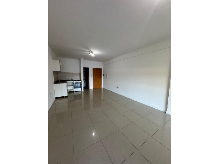 Alquiler departamento de 1 ambiente – Zona Santa Cruz y Urug