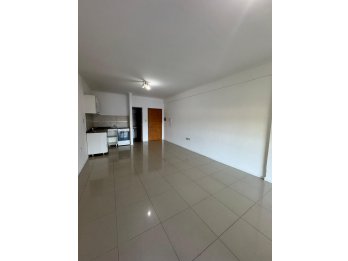 Alquiler departamento de 1 ambiente – Zona Santa Cruz y Urug