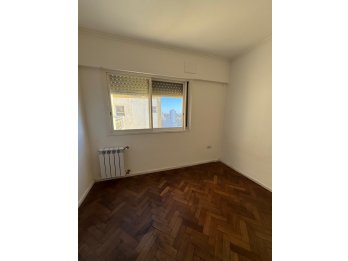 ALQUILER – Depto 3 dormitorios con cochera | Zona Casa de Go