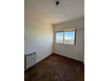 ALQUILER – Depto 3 dormitorios con cochera | Zona Casa de Go