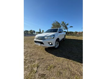 Vendo Hilux