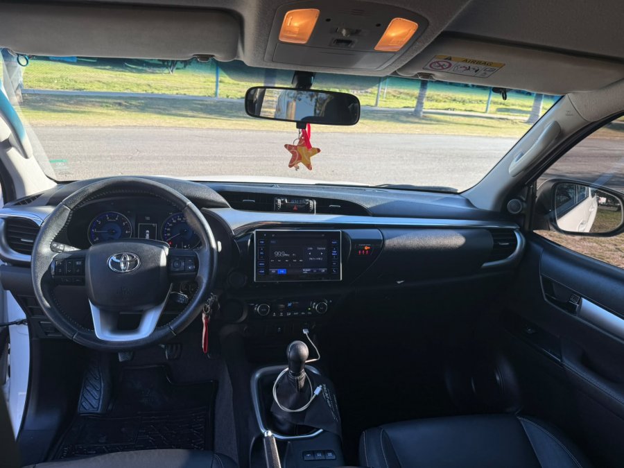 Vendo Hilux