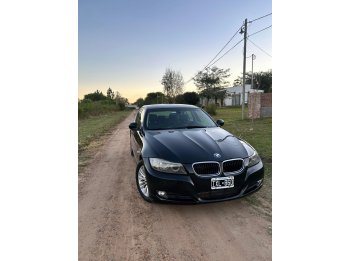 BMW 325I 2010