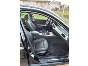 BMW 325I 2010