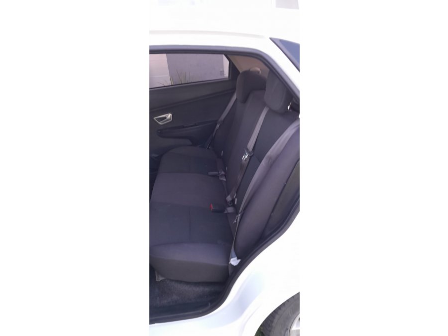 Vendo Chery Fulwin 1.5 Hatchback 2016.