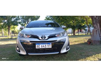 Vendo Yaris hermoso!!!