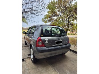 Vendo Clio 2 1.2 buen estado