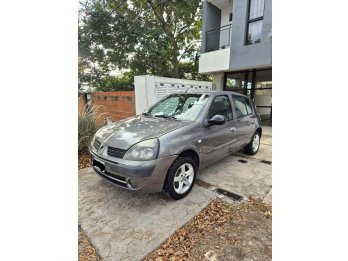 Vendo Clio 2 1.2 buen estado