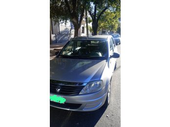 Particular vende Renault Logan mod. 2013