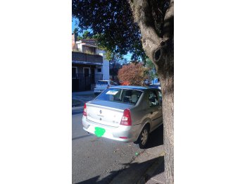 Particular vende Renault Logan mod. 2013