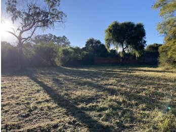 VENDO TERRENO ZONA GOLF