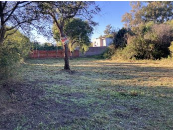VENDO TERRENO ZONA GOLF