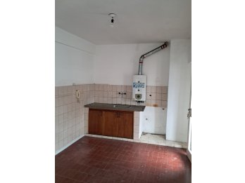 SE ALQUILA DEPARTAMENTO (ZONA CENTRO – IDEAL ESTUDIANTES)