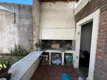 CASA CENTRICA. PANAMA 734