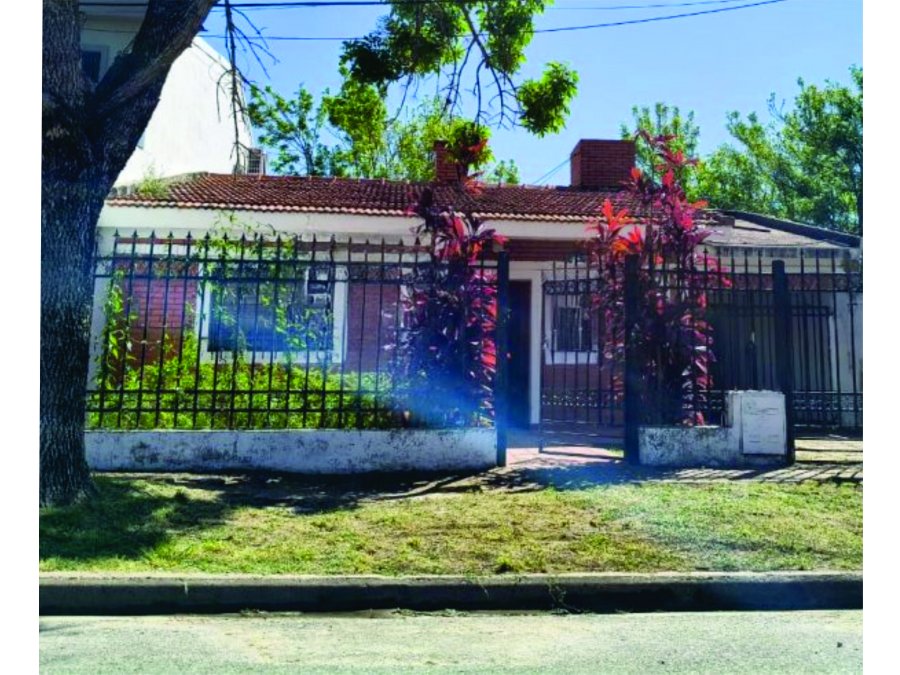 VENDO CASA 3 DORM. EXCELENTE UBICACION