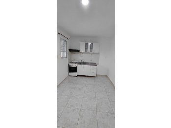 ALQUILO DPTO 1 DORMITORIO ZONA PARQUE