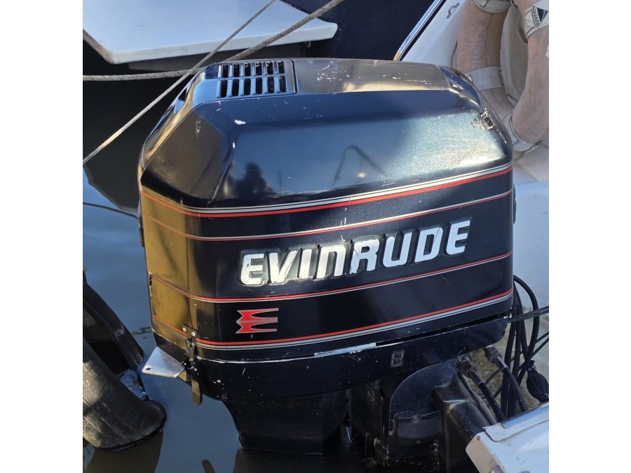 Oportunidad Evinrude 225 2T