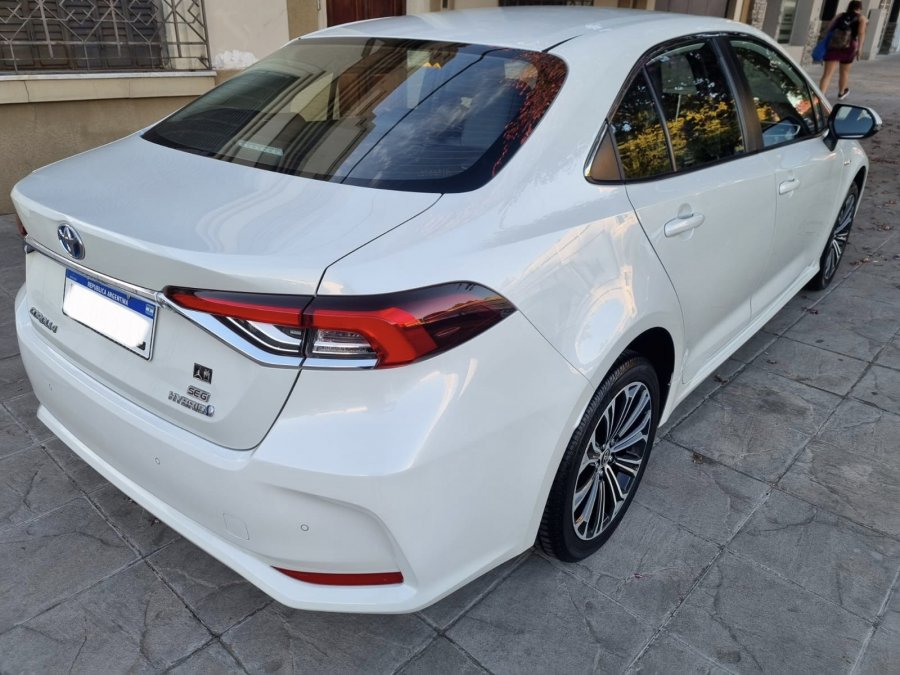 TOYOTA	COROLLA SEG 1.8 HB	2021