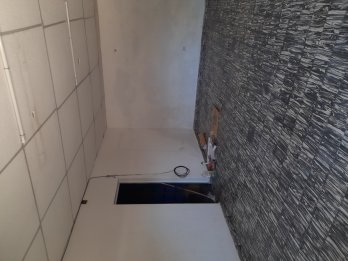 VENDO O PERMUTO COMPLEJO DE COCHERAS CENTRICAS