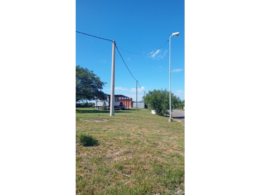 Ultimos lotes de 625 m2 en Oro Verde sobre asfalto!