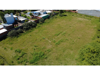 Terreno en venta en Paraná 50x100 metros calle  Churruarín