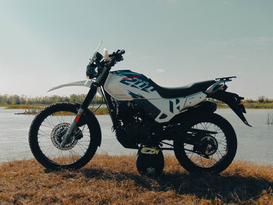 HERO X-PULSE 200 2v