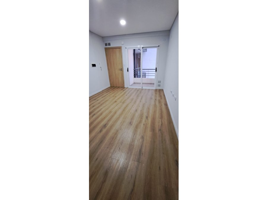 Venta Departamento 1 dormitorio con cochera Edificio Torreon