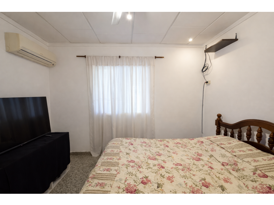 VENDO CASA SOBRE GDOR CRESPO Y ALTE. BROWN