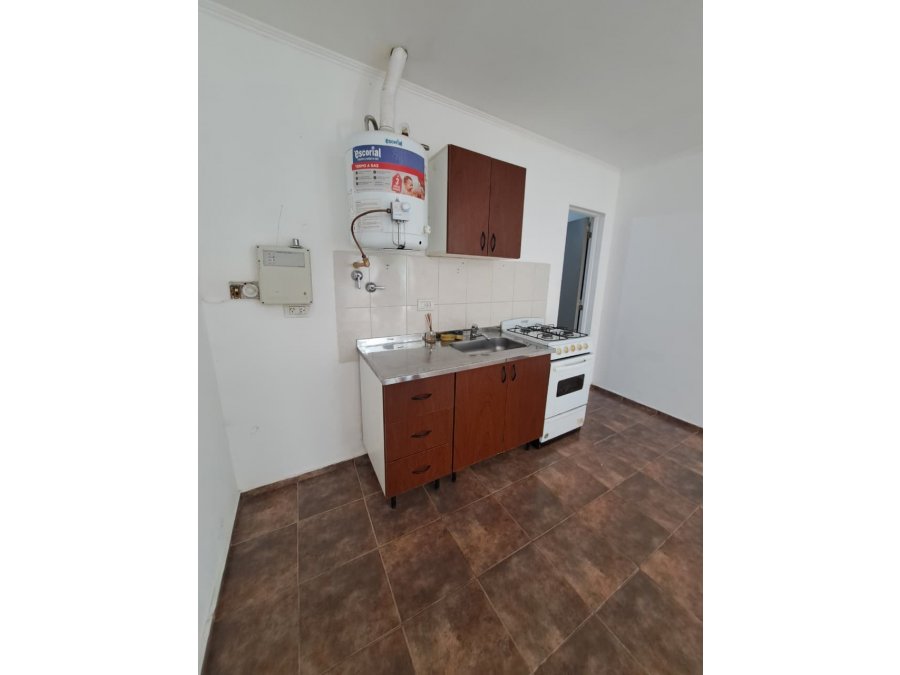 En Venta Monoambiente en complejo en calle Feliciano
