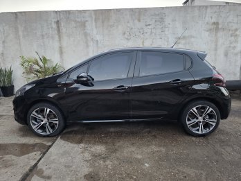 Peugeot 208 GT Frances 2016