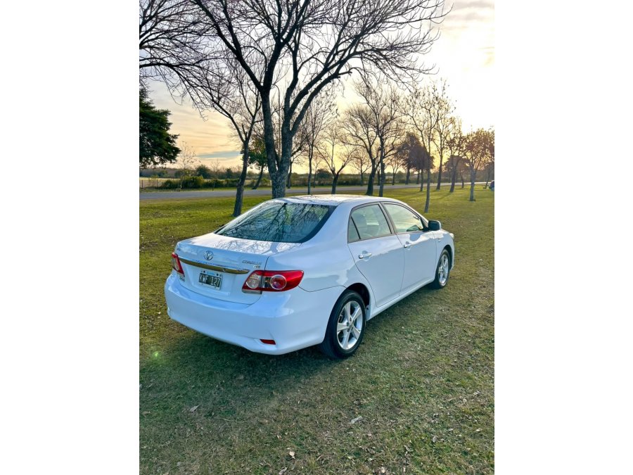 TOYOTA COROLLA XEI 2012